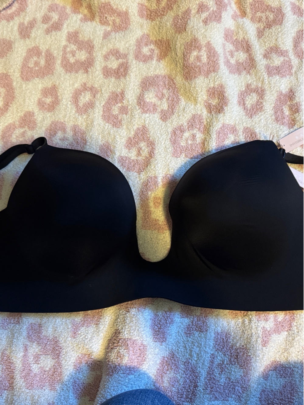 Victoria's Secret Black Smooth Wireless Molded T-Shirt Bra